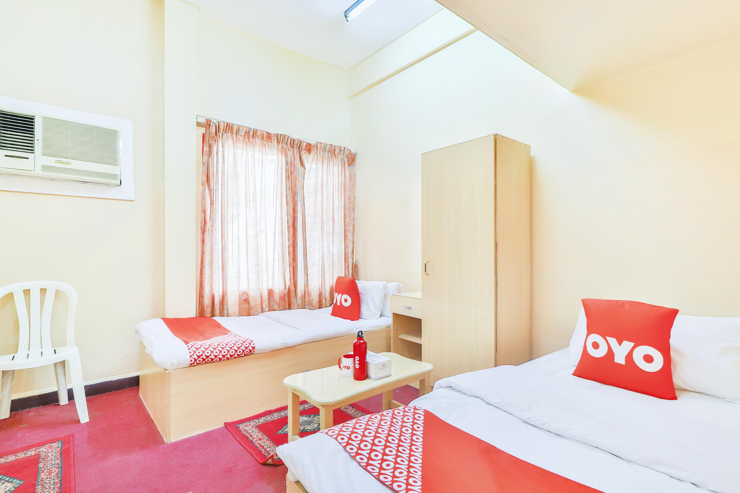 โอโย 393 อัลเวห์ดา โฮเต็ล Hotel ดูไบ ภายนอก รูปภาพ